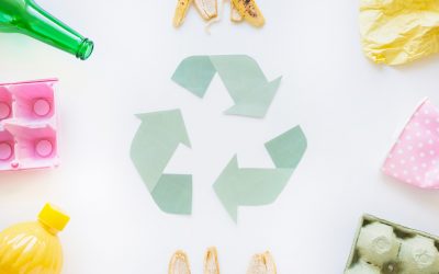 recycle-symbol-with-garbage